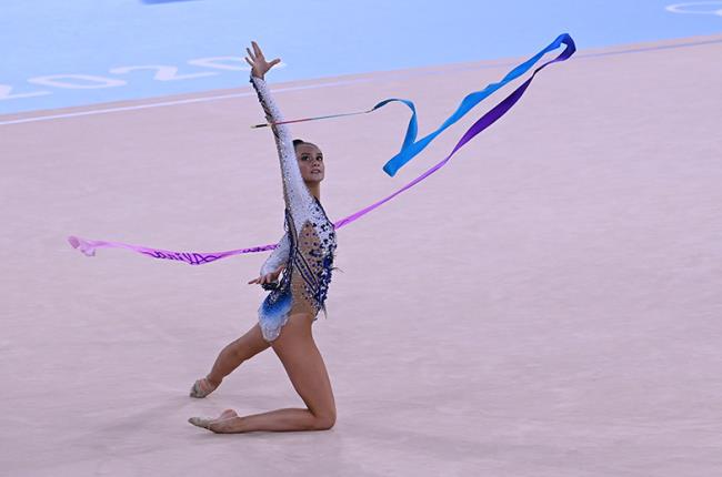 Министр спорта и туризма Республики Беларусь Сергей Ковальчук  поздравил  Алину Горносько и Анастасию Салос 